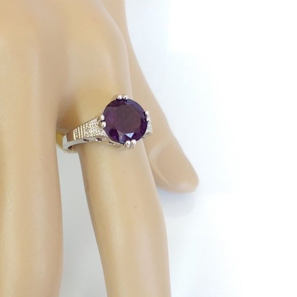 Amethyst Ring 3 Carats Size 7 - image 6